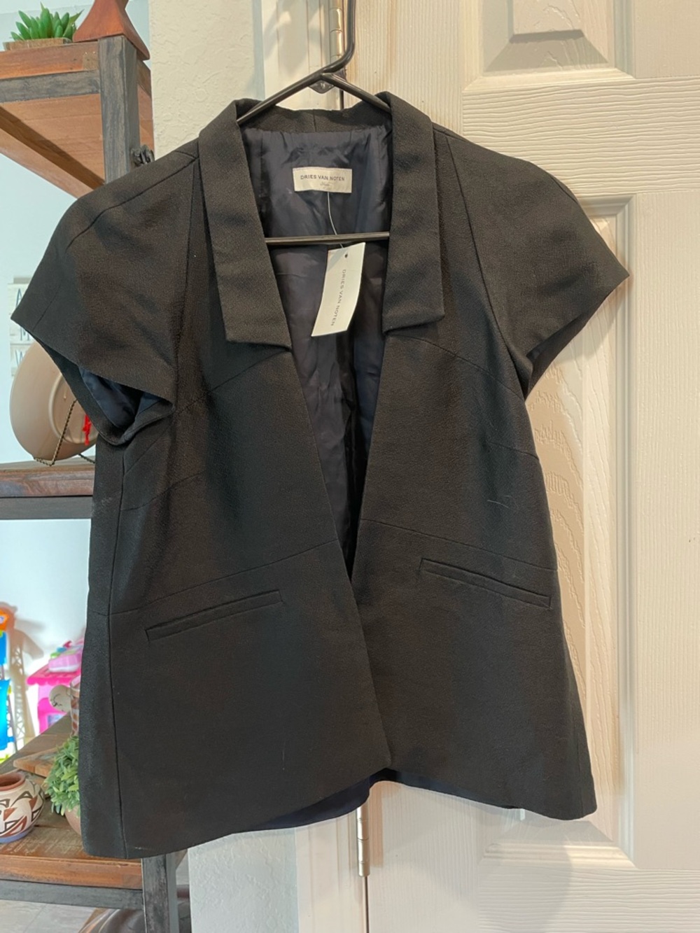Vintage 90’s Dries Van Noten Black Textured Cap sleeve open front
Blazer Belgium